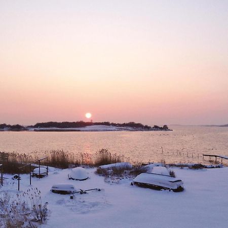 Awesome Home In Soelvesborg With House Sea View Экстерьер фото